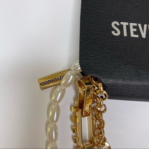 Steve Madden multi layer gold necklace NWT - Picture 3 of 7